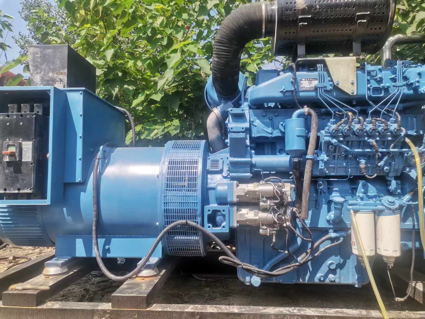 阳高详细说明降低 800kW 柴油发电机输出电流波动的方法