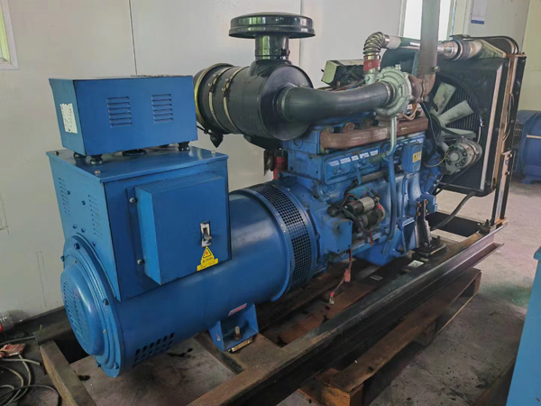 阳高100kW柴油发电机组使用多级机油有哪些优缺点？